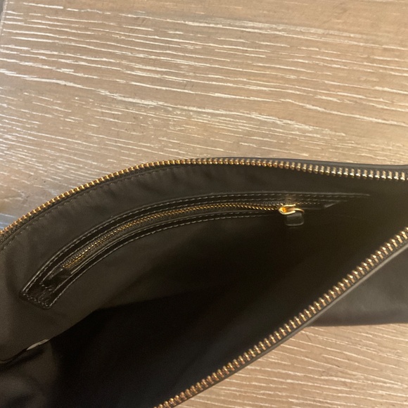 Tory Burch, Charlie, Black leather clutch - Picture 5 of 6